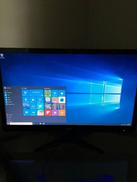 Desktop Computer Acer Aspire X3-100 | Windows 10 | Monitor/Mouse