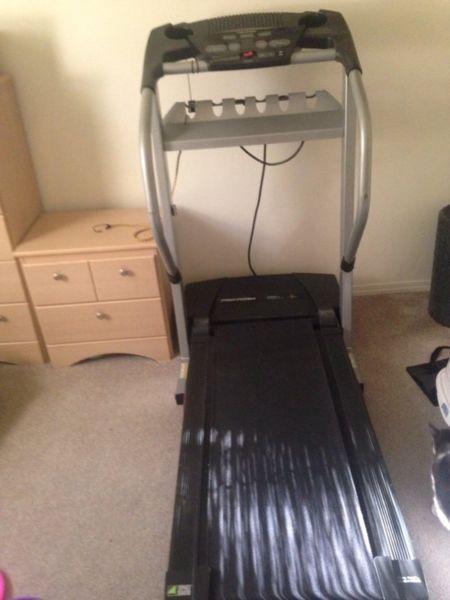 Treadmill: Pro-form 350s Cross Trainer