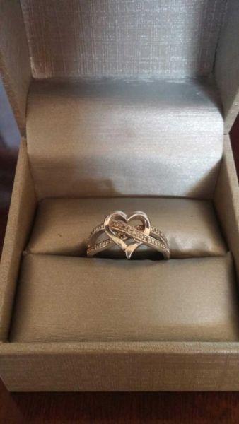 STERLING SILVER HEART RING*SIZE 8.5*