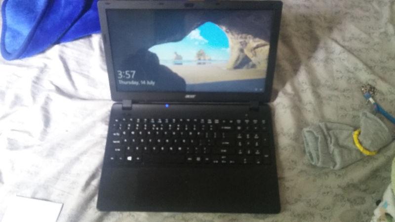 Acer aspire ES1-512 series laptop