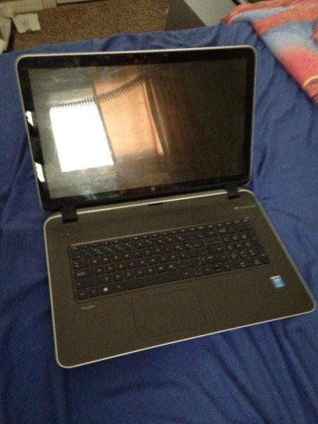 HP laptop 18' touch screen with beats audio