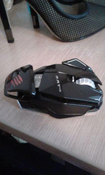 R. A.T.T M gaming mouse