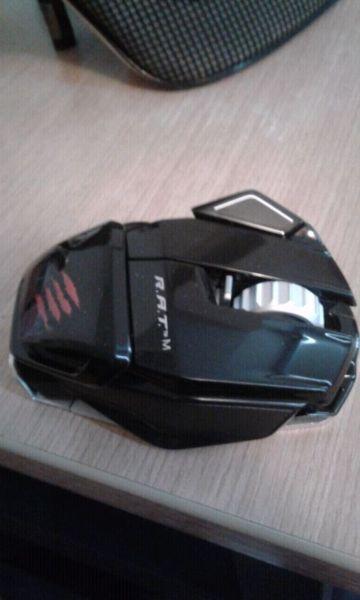 R. A.T.T M gaming mouse