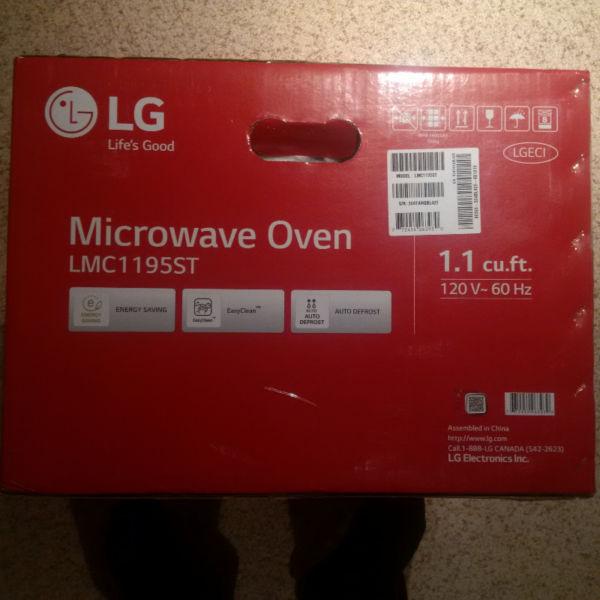 LG LMC1195ST microwave