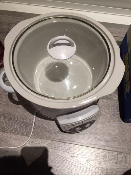 Slow cooker for sale