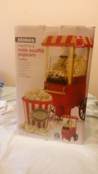 Retro looking popcorn maker for sale