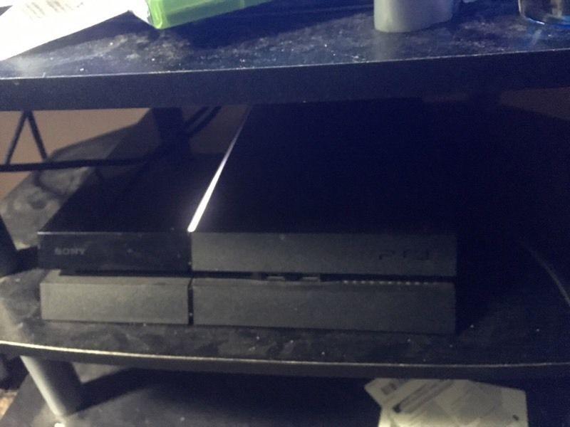 Ps4 with 33 games $850 obo