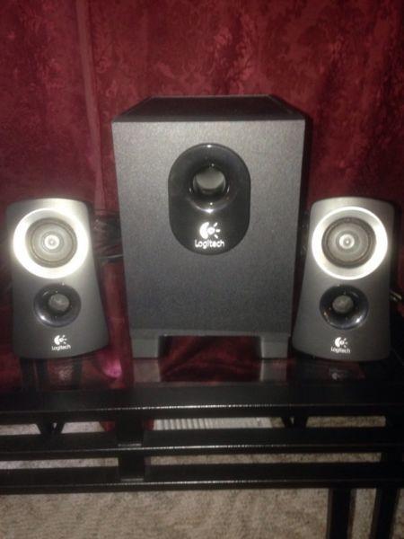 Logitech speaker system