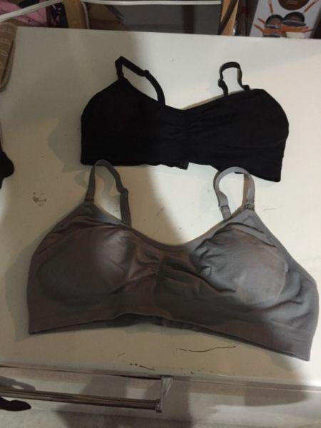 3 bra size d36 and 2 large black/grey