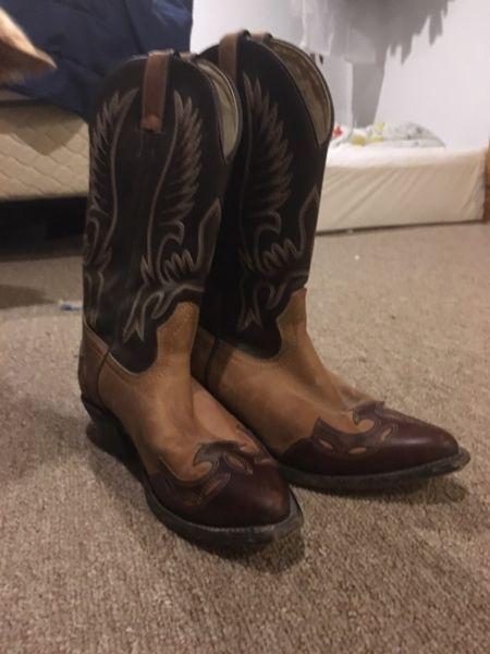 Size 7.5 silver revel cowboy (cowgirl) boots