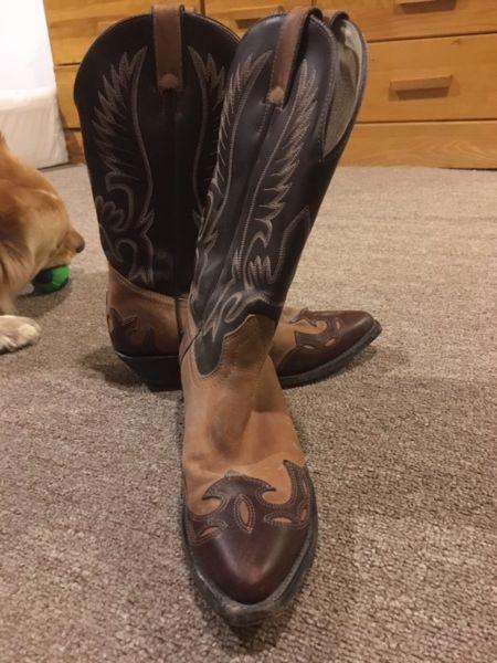 Size 7.5 silver revel cowboy (cowgirl) boots