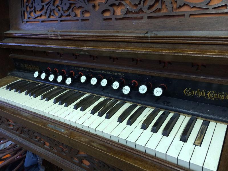 Antique Piano Organ