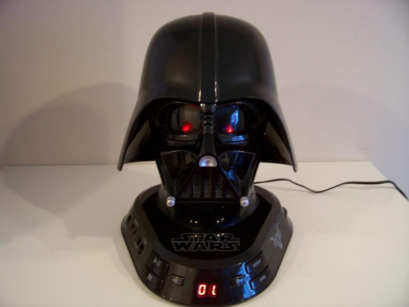 STAR WARS DARTH VADER AM/FM/CD ***NOW FIRST $80 GETS IT***