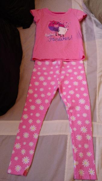 Brand New Girls 5T, Pink T-Shirt & Printed Leggings