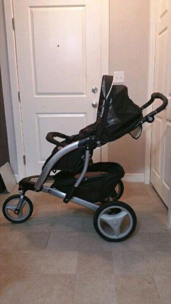 Graco stroller and car seat with base