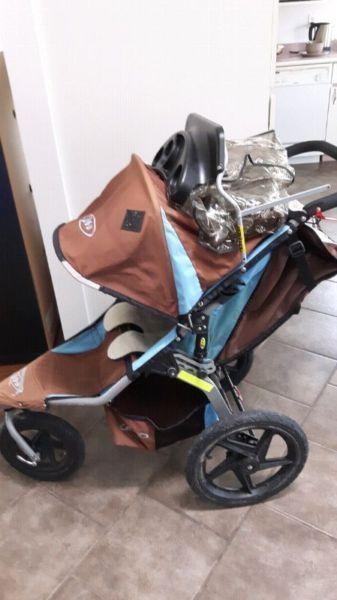 Wanted: 2010 bob stroller located in Fraser lake,bc