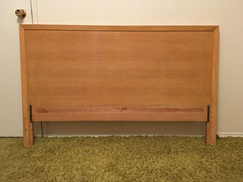 Headboard and footboard (for Queen-size Bed)