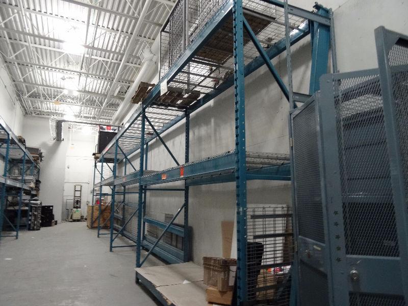 COMMERCIAL PALLET RACKING
