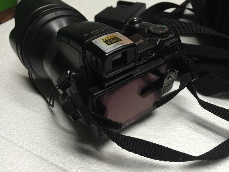 Sony cyber shot camera DSC-H9