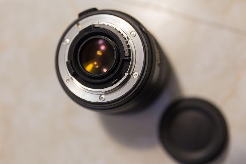 Nikon AF-S 18-70mm/3.5-5.6G ED DX lens
