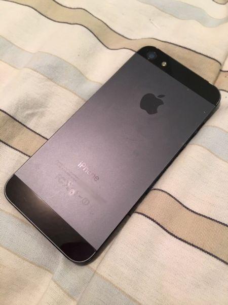 iPhone 5 Black 16 GB Bell/Virgin