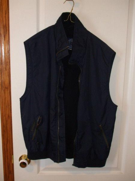 PANTS, SPORTCOATS & JACKETS SIZE SMALL
