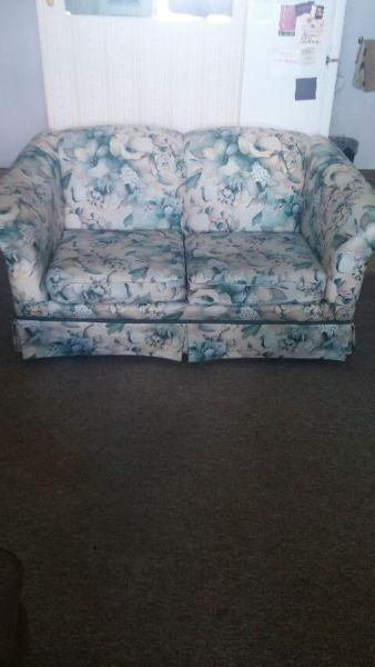 Skylar Peppler Loveseat