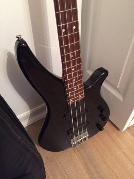 Yamaha RB360 bass great condition