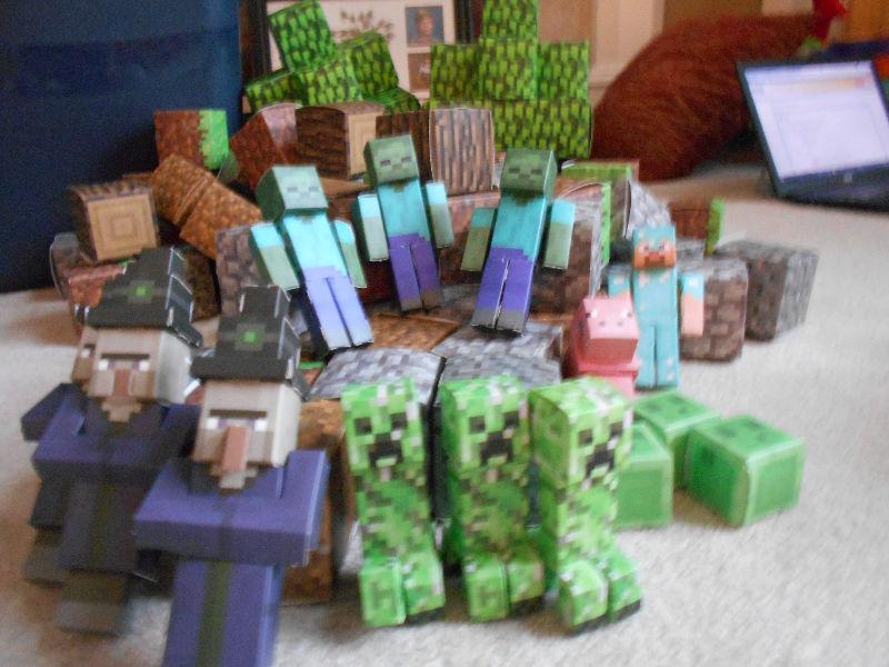 minecraft papercraft Deluxe and Mob sets - over 120 pieces!