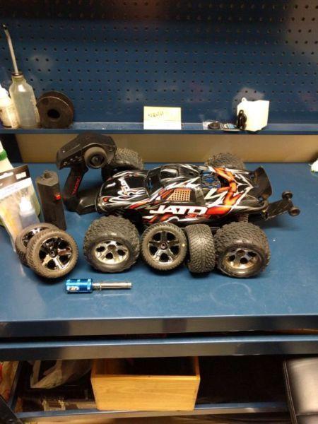 Traxxas Jato 3.3