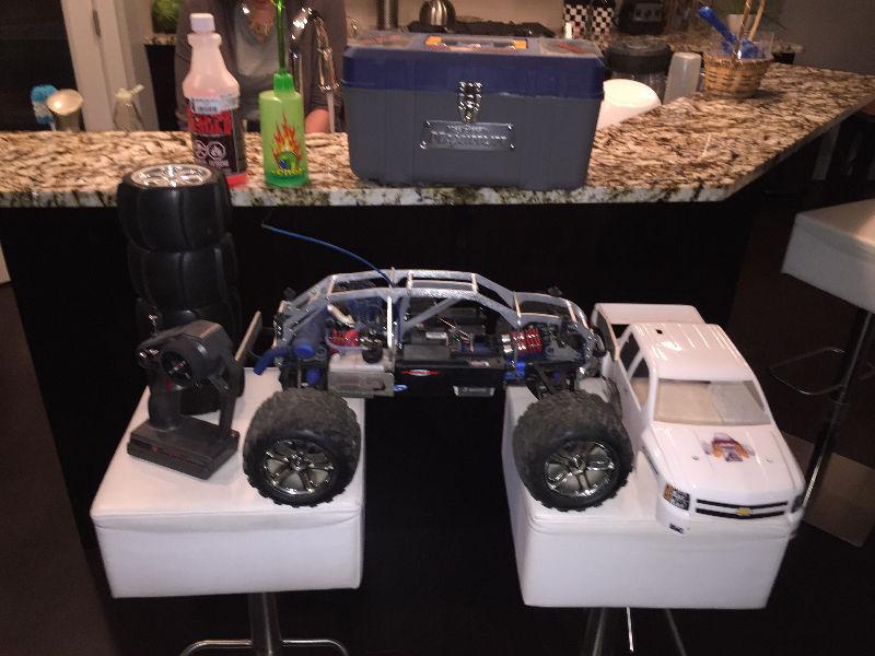 Traxxas Revo 3.3 with lots of extras