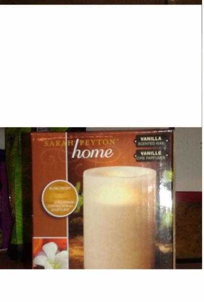 LOTS OF DECORATIVE CANDLES FOR SALE