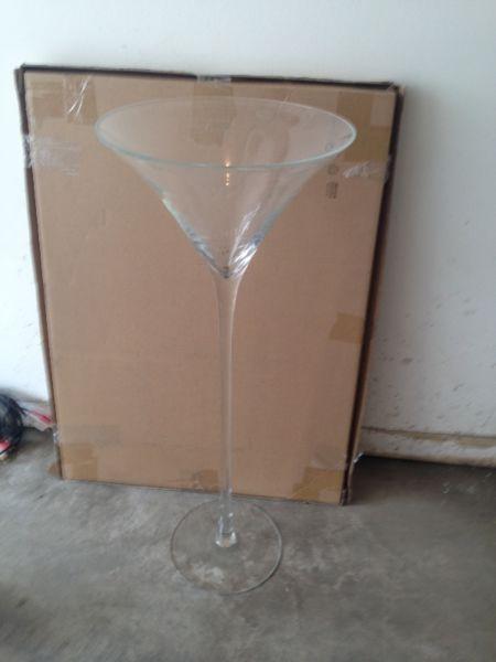Oversize Martini glass for accent