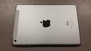 Ipad Mini 16GB Wi-Fi- and Cellular with Case Mint Condition