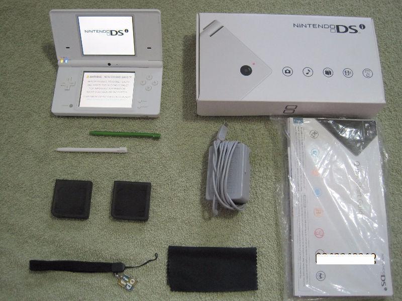 DSI (Camera) With Accessories and Lots of Games