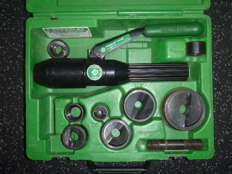 Greenlee 7804-SB Quick Draw Hydraulic Punch Driver and Kit OBO