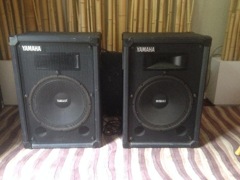 Yamaha 400w speakers