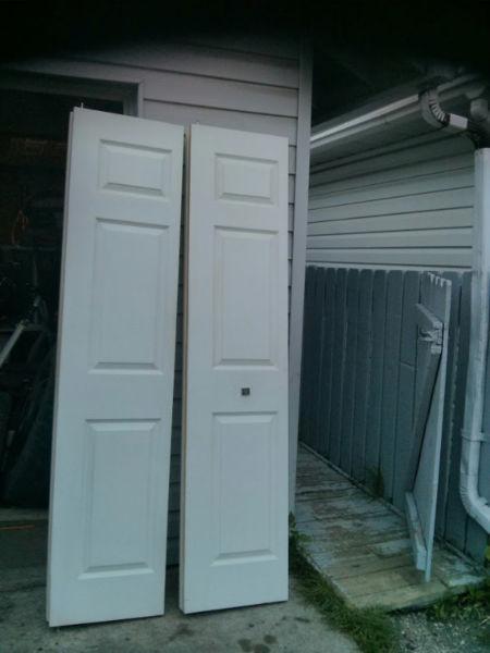 bifold doors 24,30 . 35 x79 for quick sell