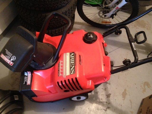 Ariens 3HP Snowthrower MOVING MUST SELL