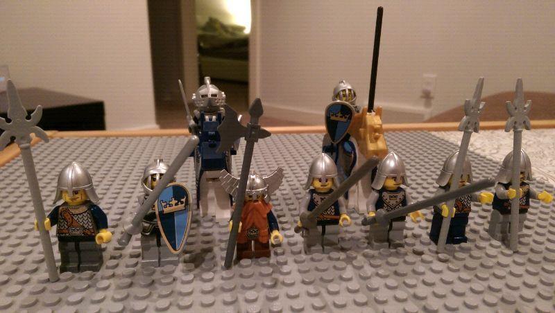 Lego castle knights minifigures