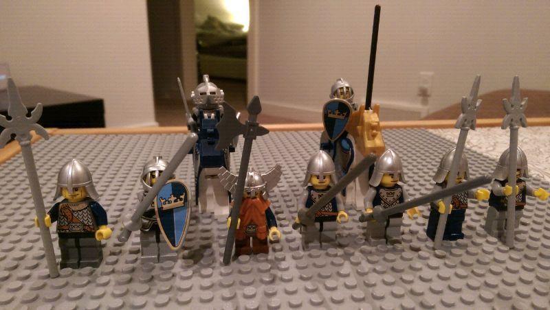 Lego castle knights minifigures