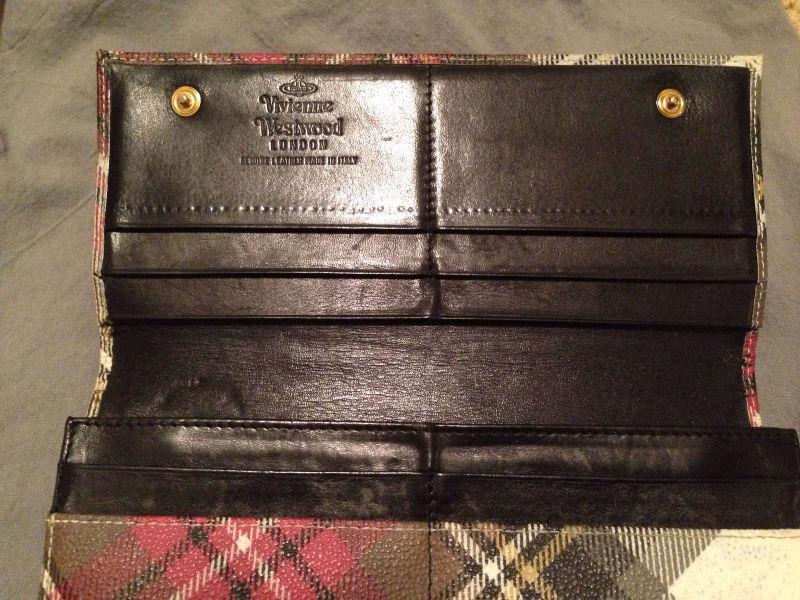 Vivian Westwood long wallet $199
