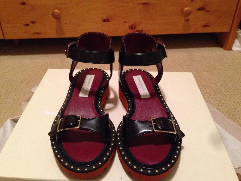 Brand New Stella MMcCartney $450 women black ode tote sandal