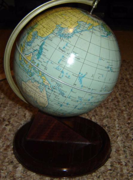 1953 CHAD VALLEY WORLD TIME SETTING TIN GLOBE MADE IN ENGLAND
