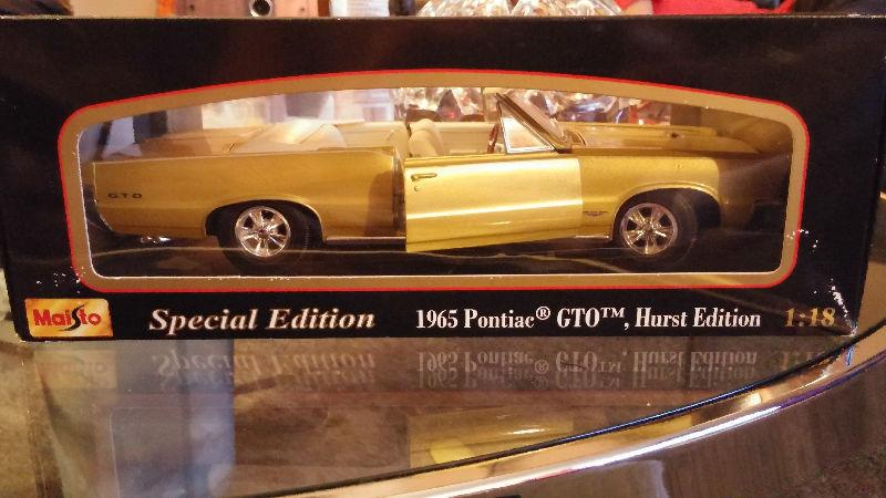 MAISTO 1965 PONTIAC GTO HURST EDITION 1:18 DIE CAST