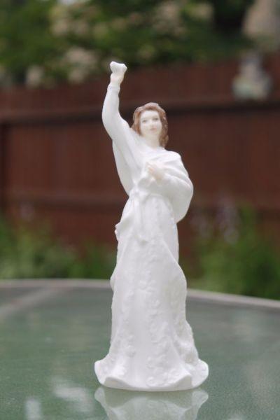 Royal Doulton figure - Au Revoir