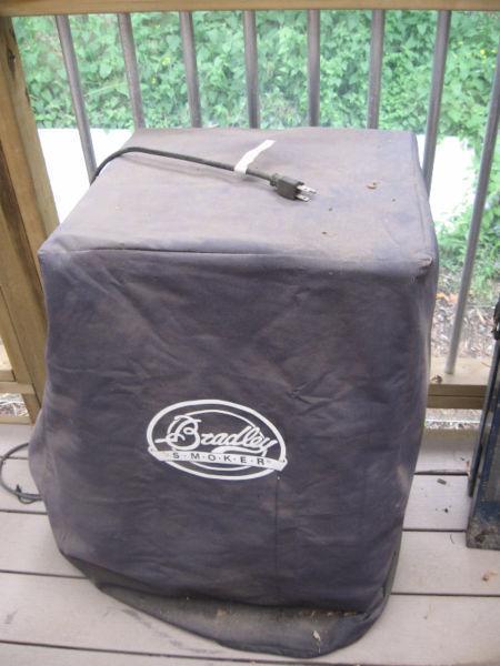 Bradley Digital Smoker