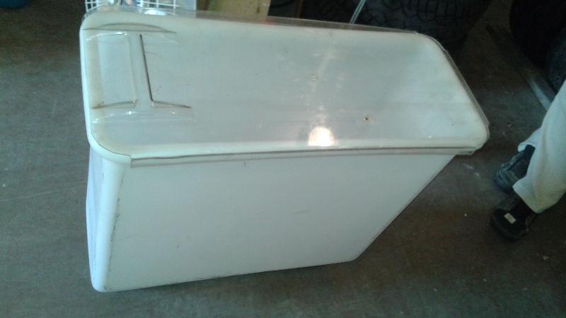 Storage Bin Flour on Castors - Castlegar