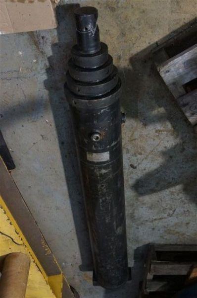 HYDRAULIC CYLINDER, Parker, 3 stage