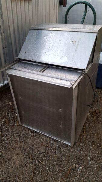 Commercial Fridge 27